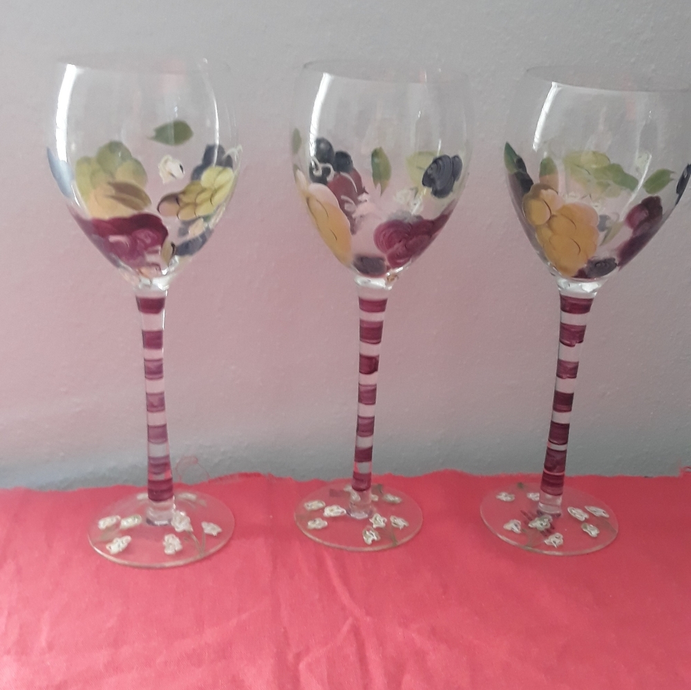 ❤❤🏡 NEW 3 SET GLASS OF WINE HAND PAINTED.  C 30 - Picture 12 of 14